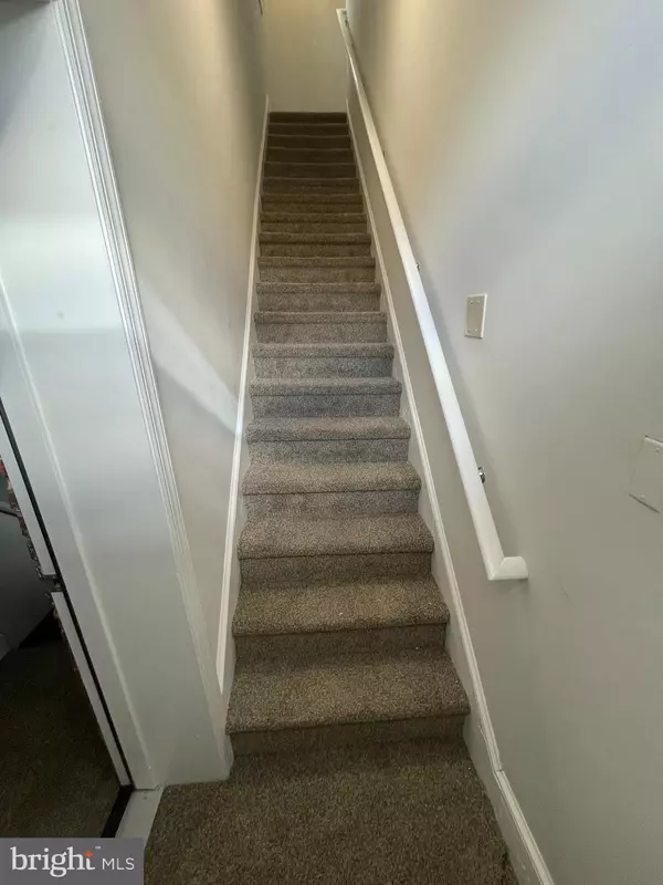 Pennsauken, NJ 08109,7701 PARK AVE #C