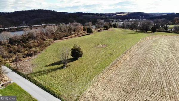 York, PA 17407,0 YORK RD