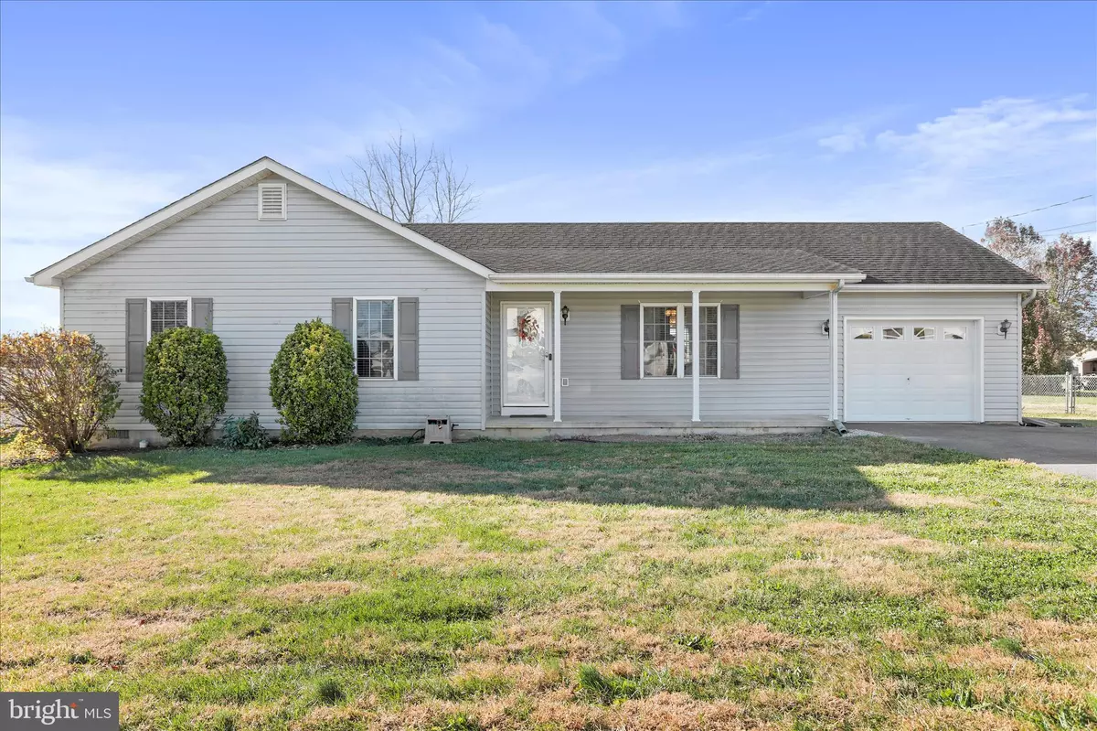 Bunker Hill, WV 25413,195 ISAAC DR