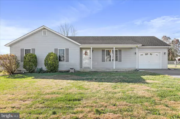 Bunker Hill, WV 25413,195 ISAAC DR