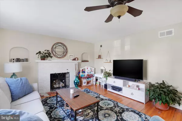 York, PA 17403,1552 WAYNE AVE