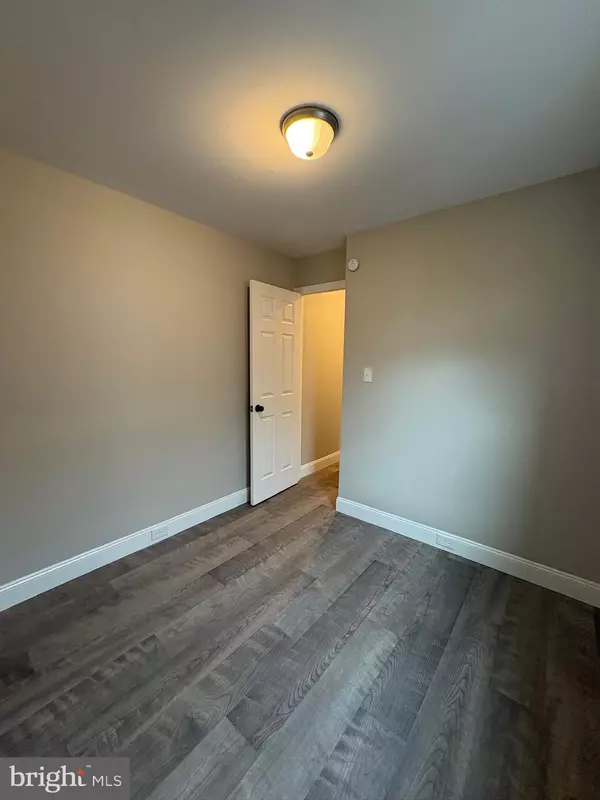 Reading, PA 19604,327 LINDEN ST