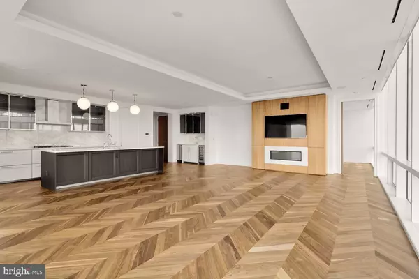 Baltimore, MD 21202,300 INTERNATIONAL DR #1904