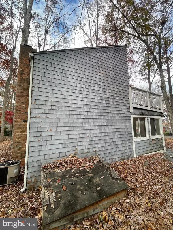 Locust Grove, VA 22508,227 BEACHSIDE CV