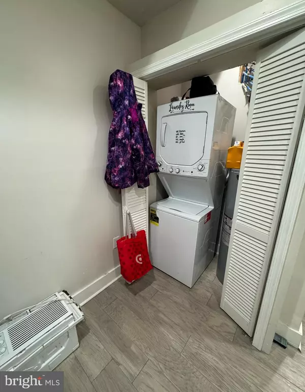 Philadelphia, PA 19121,1906 W DIAMOND ST #2