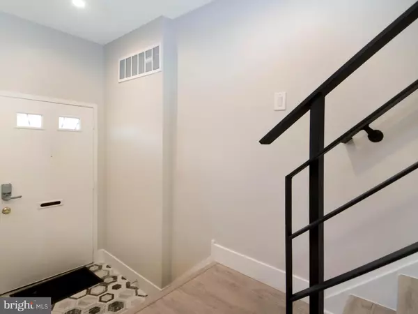 Philadelphia, PA 19123,522 PARRISH ST