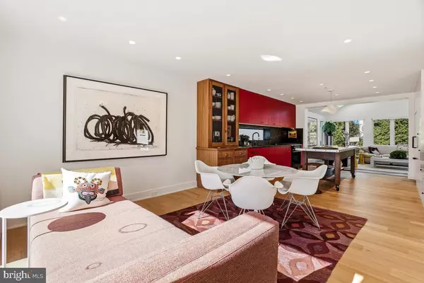 Bethesda, MD 20817,5619 OAKMONT AVE