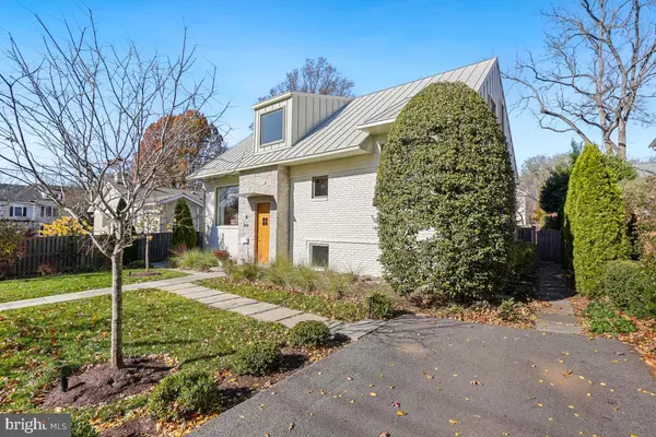 Bethesda, MD 20817,5619 OAKMONT AVE