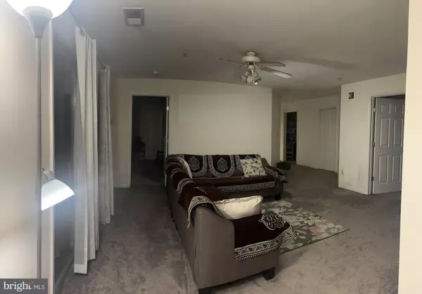 Pikesville, MD 21208,8809 STONE RIDGE CIR #204