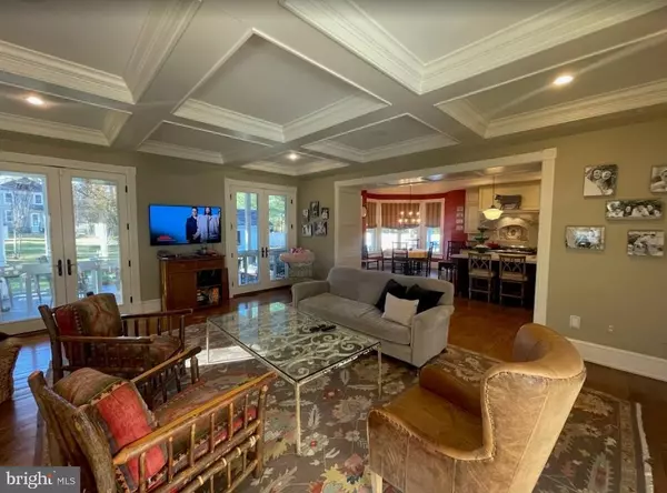 Kensington, MD 20895,10400 MONTGOMERY AVE