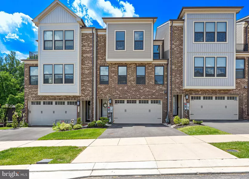 219 HICKORY HOLLOW CT, Cockeysville, MD 21030