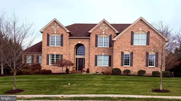 Newtown, PA 18940,216 JANE CHAPMAN DR E #E