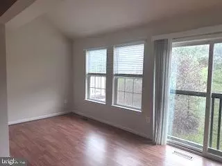 Elkridge, MD 21075,7256 MAIDSTONE PL #248