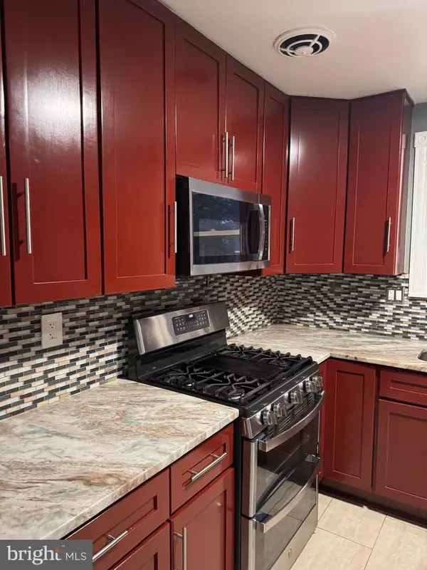 Fort Washington, MD 20744,9202 PINEHURST DR