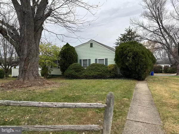 Falls Church, VA 22043,7600 LISLE AVE