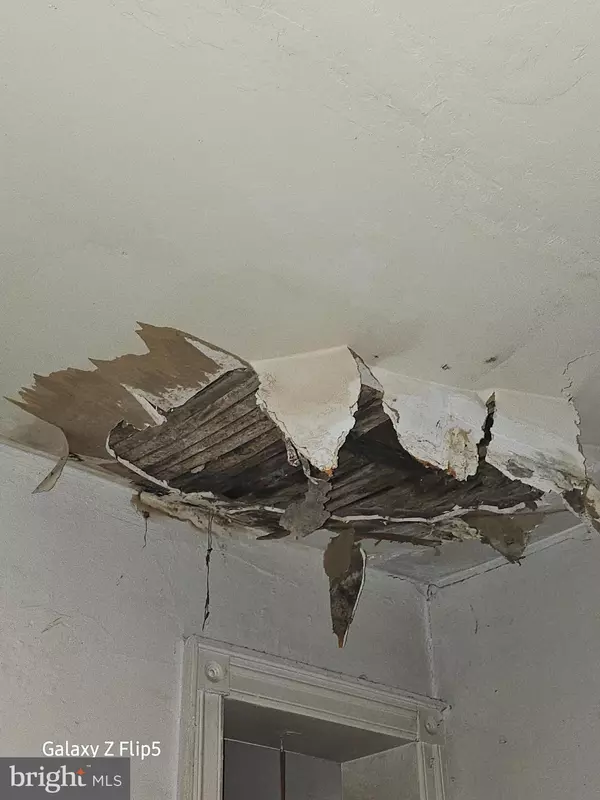 Philadelphia, PA 19140,3759 N 18TH ST