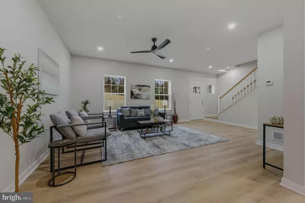 Newark, DE 19711,6 SHELDON DR