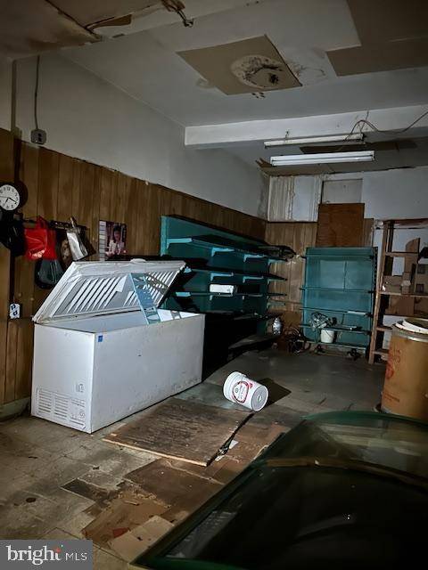 Philadelphia, PA 19145,1733-37 POINT BREEZE AVE