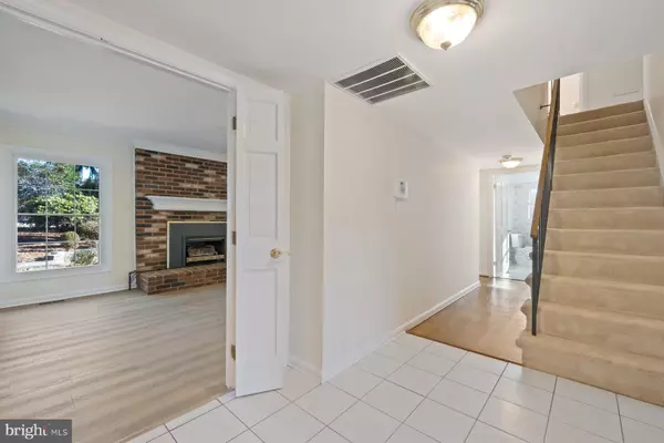 Silver Spring, MD 20906,13817 BLAIR STONE LN