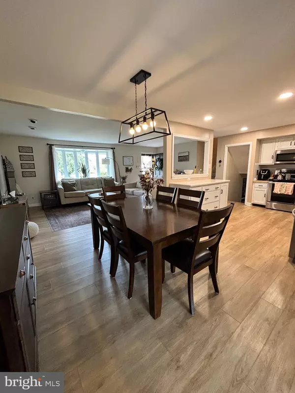 Churchville, PA 18966,273 HOLLY KNOLL DR