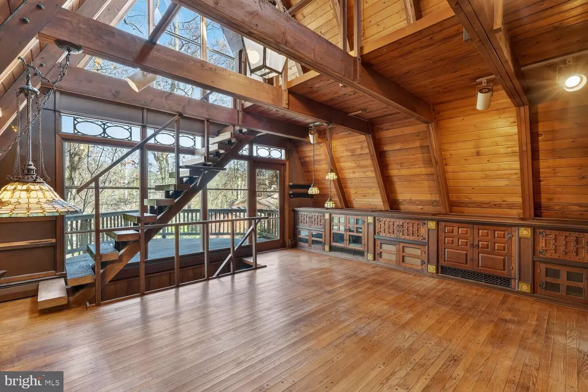 Takoma Park, MD 20912,31 HAYWARD CT