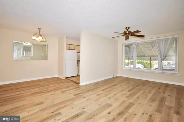 Philadelphia, PA 19152,2216 EMERSON ST