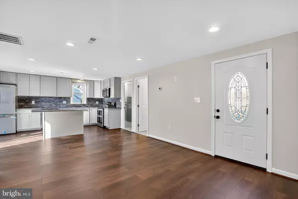 East New Market, MD 21631,5904 HARVEY ST