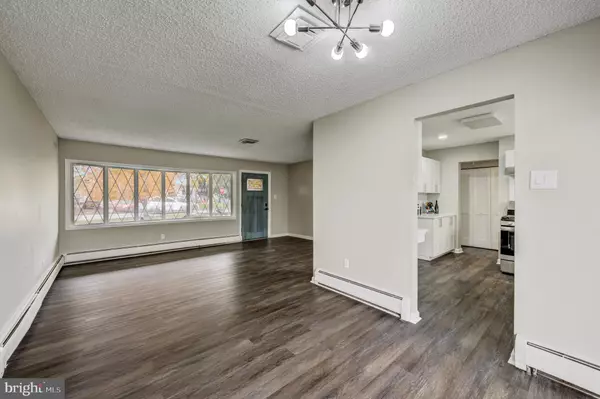 Feasterville Trevose, PA 19053,4255 SOMERTON RD