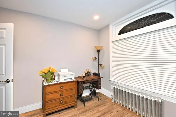 Mont Clare, PA 19453,132 WALNUT ST #FIRST FLOOR