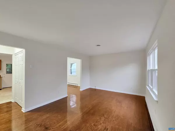 Charlottesville, VA 22903,809 PROSPECT AVE