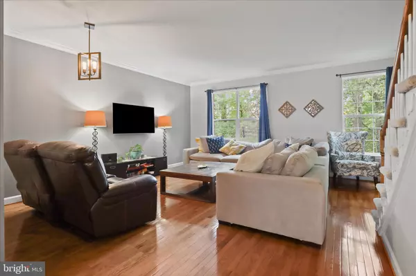 Fairfax, VA 22033,12423 OAK RAIL LN