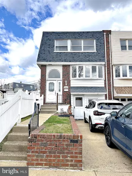 12028 MILLBROOK RD, Philadelphia, PA 19154