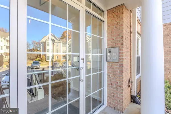 Annapolis, MD 21401,2015 GOV THOMAS BLADEN WAY #104