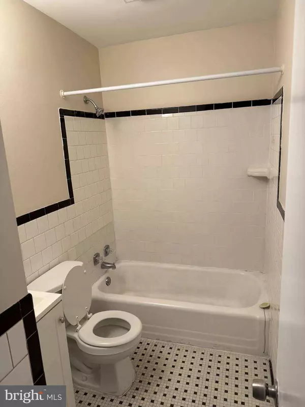 Baltimore, MD 21224,6618 MARNE AVE