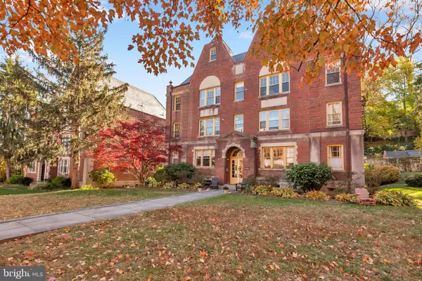 Washington, DC 20008,3020 PORTER ST NW #103