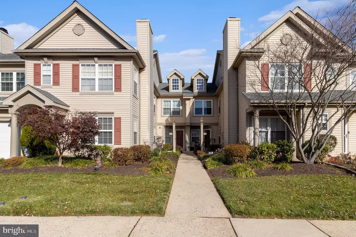 Warwick, PA 18974,1004 JULIAN DR W #W