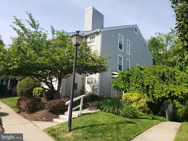 12100 CARDAMOM DR #12100, Woodbridge, VA 22192