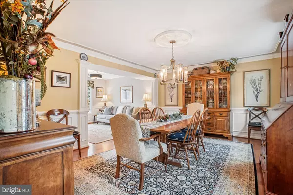 Herndon, VA 20170,12406 SHALLOW FORD CT