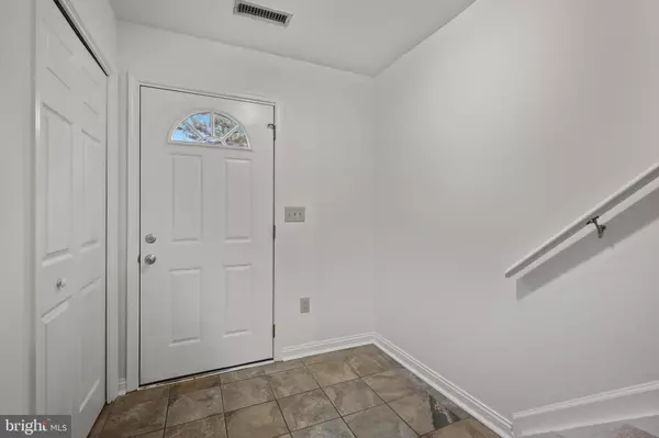 Annapolis, MD 21409,332 CHARRED OAK CT