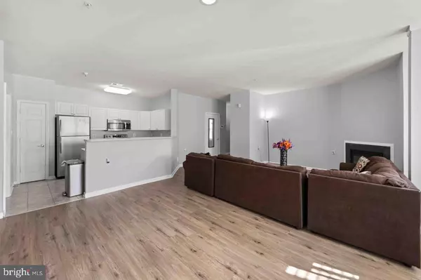 Suitland, MD 20746,3114 BELLAMY WAY