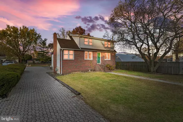 6 SUNSET AVE, Pennsville, NJ 08070