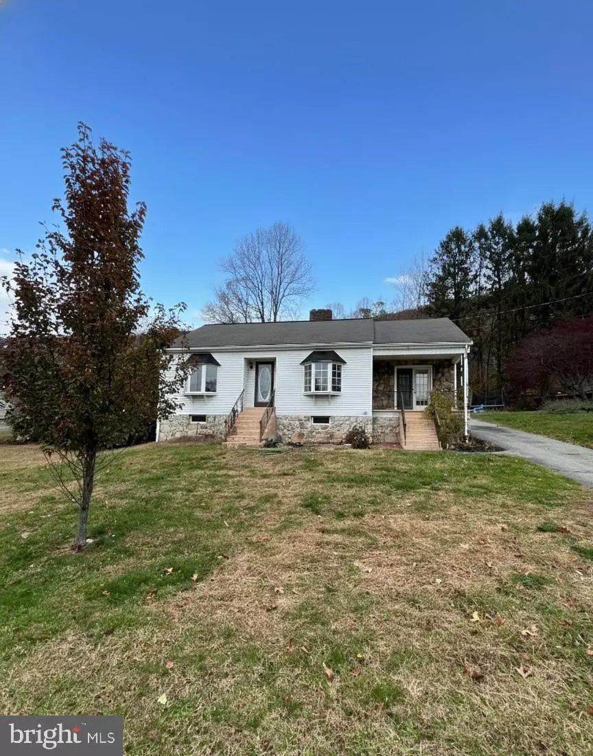 Ashland, PA 17921,1012 FOUNTAIN ST