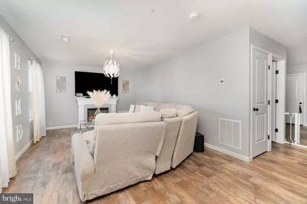 Lebanon, PA 17042,731 FARMWOOD LN