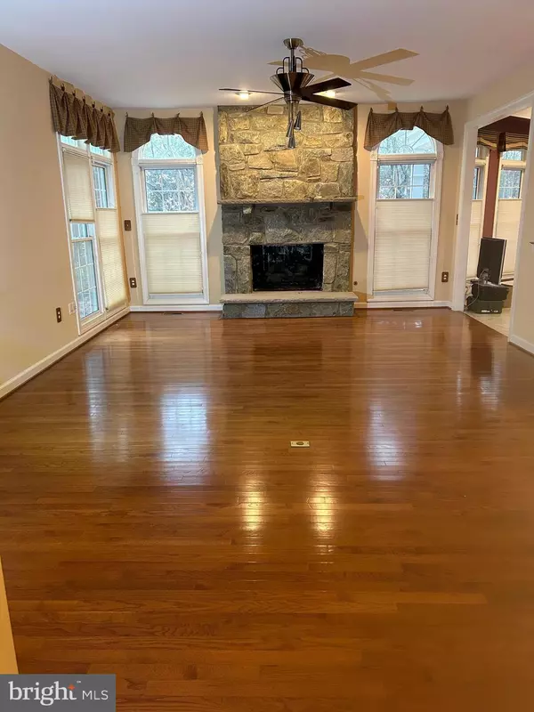 Ashburn, VA 20147,20773 ASHBURN STATION PL