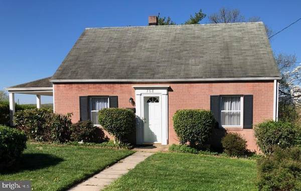 368 W 9TH ST, Front Royal, VA 22630