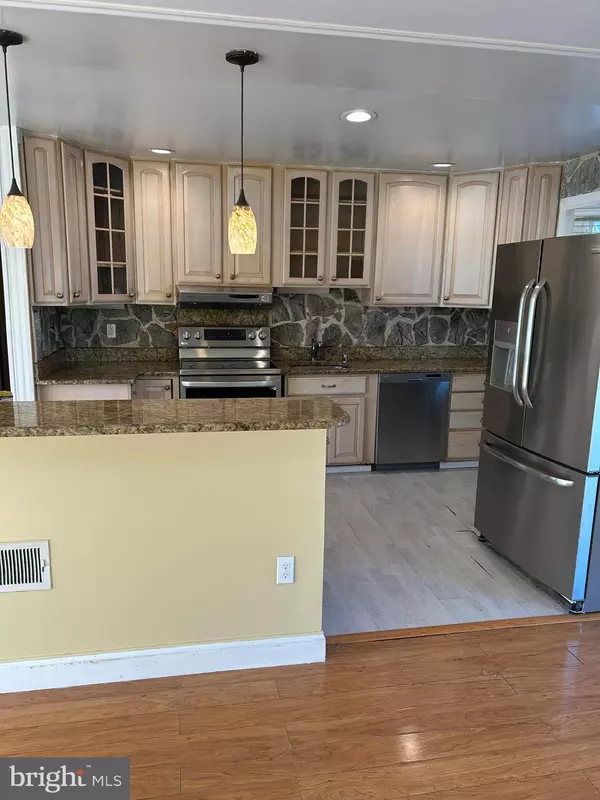 Glen Burnie, MD 21060,176 MORRIS CT