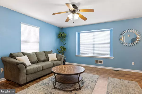 Middletown, DE 19709,722 MARIAN DR