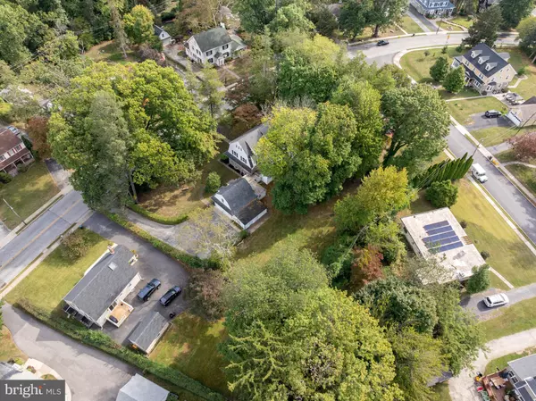 Springfield, PA 19064,412 N ROLLING RD