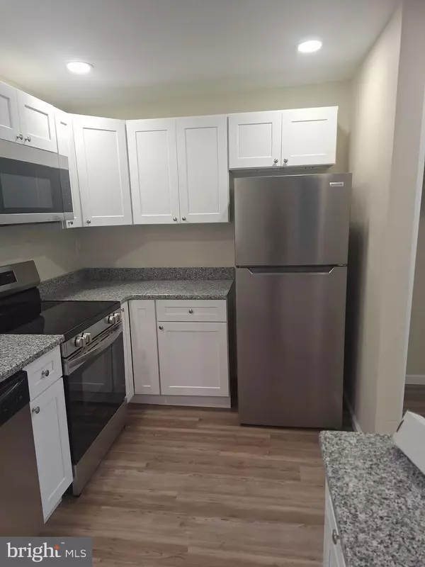 Camden, NJ 08105,505 RAND ST #B