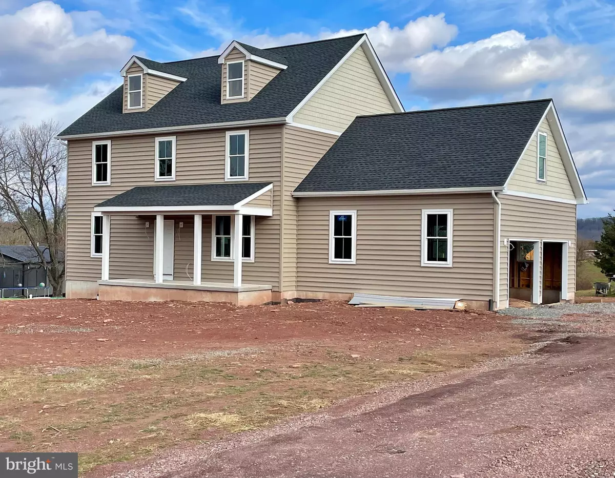 Schwenksville, PA 19473,226 CEMETERY RD